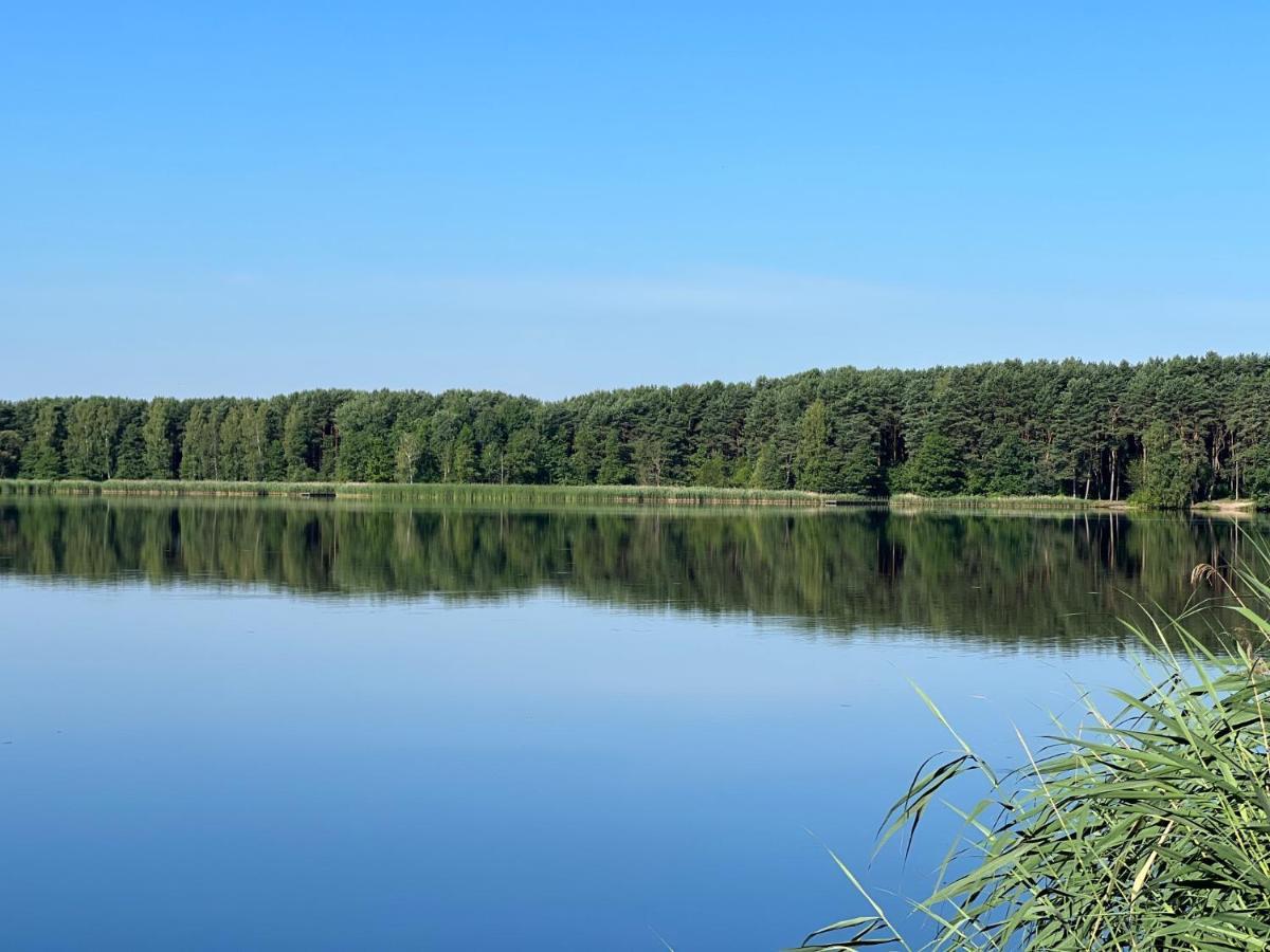 Family Sauna Teznia Apartment: Lakeside Retreat with Private Wellness Kielce Exterior photo