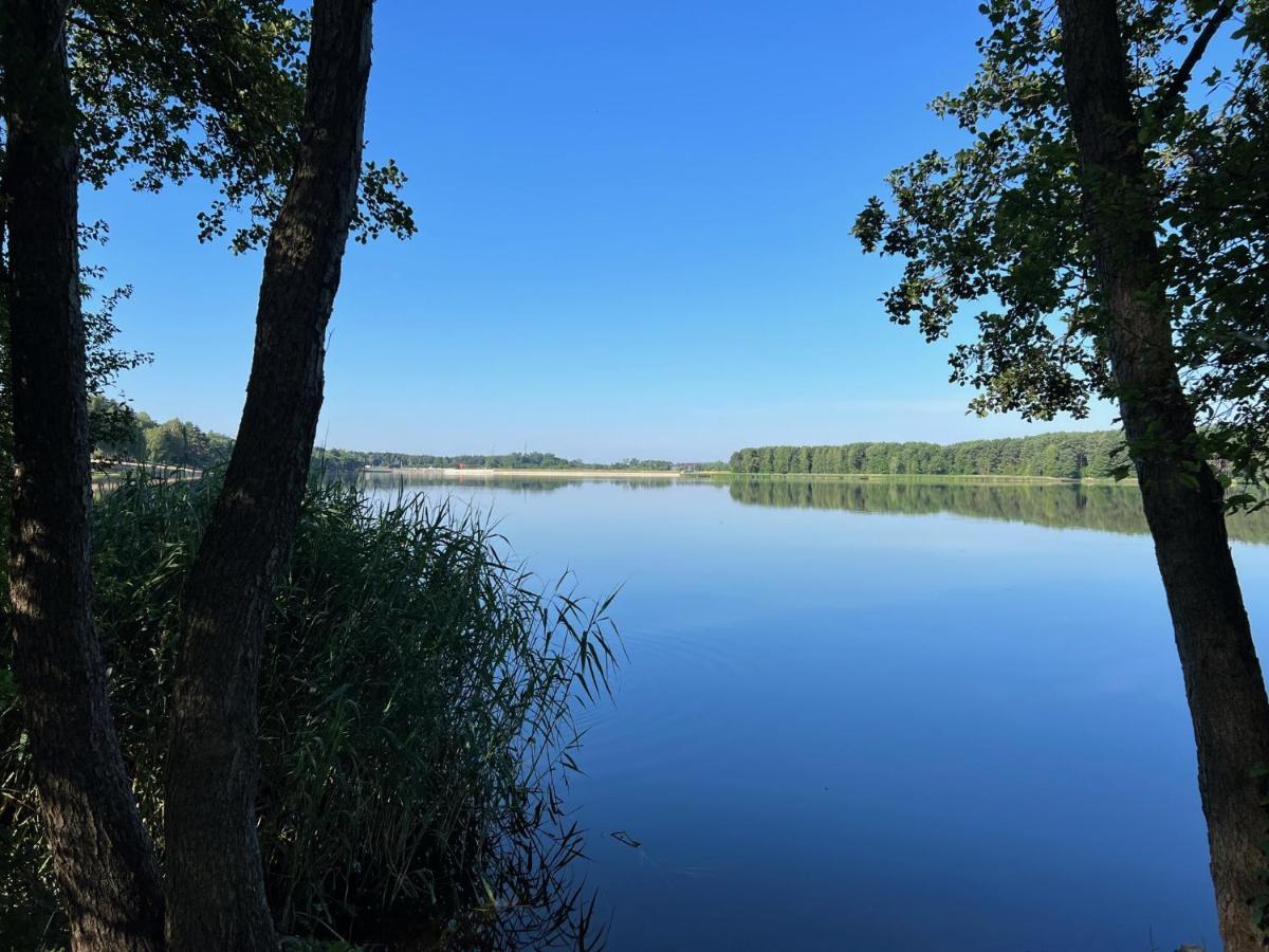 Family Sauna Teznia Apartment: Lakeside Retreat with Private Wellness Kielce Exterior photo