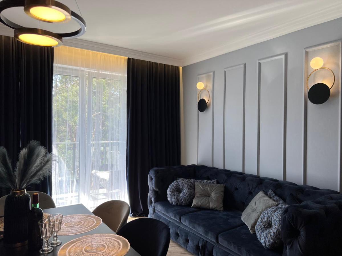 Family Sauna Teznia Apartment: Lakeside Retreat with Private Wellness Kielce Exterior photo